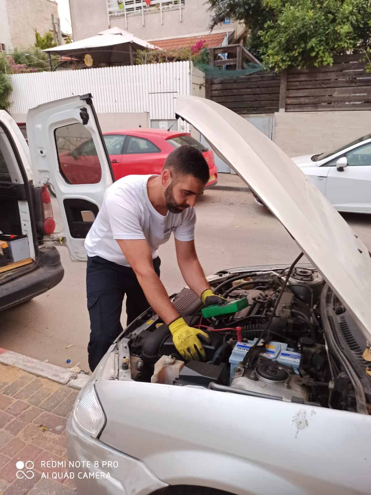 איה מצברים